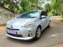 Toyota Aqua S Grade 2013 Car