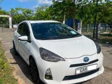 Toyota Aqua S Grade 2013 Car