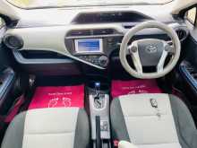 https://riyasewana.com/uploads/toyota-aqua-s-2014-1012552612324.jpg