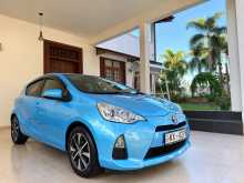 Toyota Aqua S Limited 2014 Car