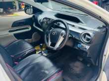 https://riyasewana.com/uploads/toyota-aqua-s-2014-1214224012394.jpg