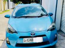 Toyota AQUA S LIMITED 2014 Car