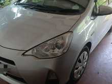 Toyota Aqua S 2014 Car