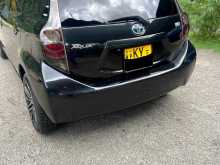 https://riyasewana.com/uploads/toyota-aqua-s-2014-1912025712464.jpg