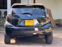 https://riyasewana.com/uploads/toyota-aqua-s-2014-2011174412963.jpg