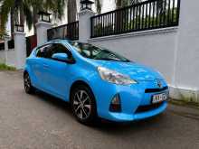 Toyota Aqua S Limited 2014 Car