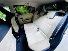 https://riyasewana.com/uploads/toyota-aqua-s-2014-2118480812204.jpg