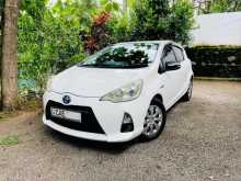 Toyota Aqua S Limited 2014 Car
