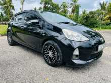 Toyota Aqua S Grade 2014 Car