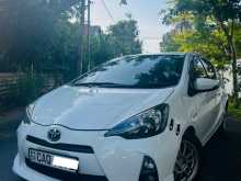Toyota Aqua S Limited Edition 2014 Car