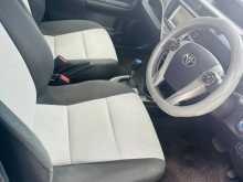 https://riyasewana.com/uploads/toyota-aqua-s-2014-49315812963.jpg