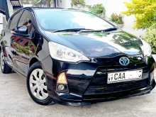 Toyota AQUA S LIMITED EDITION 2014 Car