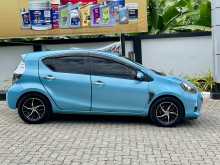 https://riyasewana.com/uploads/toyota-aqua-s-2014-62491112833.jpg