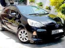 Toyota AQUA S LIMITED EDITION 2014 Car