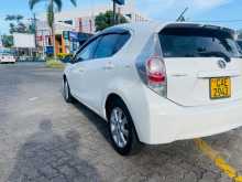 https://riyasewana.com/uploads/toyota-aqua-s-2014-88490612252.jpg