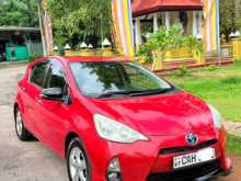 Toyota Aqua S 2015 Car