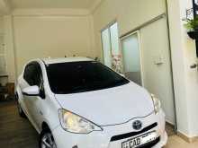 Toyota Aqua S Grade 2015 Car