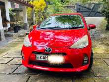 Toyota AQUA S GRADE 2015 Car