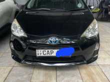 Toyota AQUA S GRADE 2014 Car