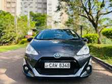 https://riyasewana.com/uploads/toyota-aqua-s-2113358642.jpg