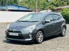 https://riyasewana.com/uploads/toyota-aqua-s-2141308262.jpg