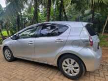 Toyota Aqua S Limited 2015 Car