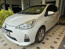 https://riyasewana.com/uploads/toyota-aqua-s-221125414593.jpg