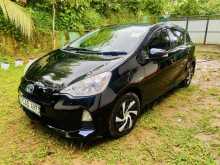 Toyota Aqua S Grade 2015 Car