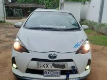 Toyota AQUA S LIMITED 2012 Car