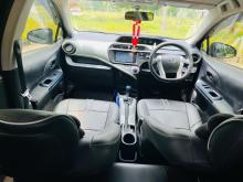 https://riyasewana.com/uploads/toyota-aqua-s-2312160517895.jpg