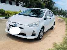 Toyota Aqua S Grade 2013 Car