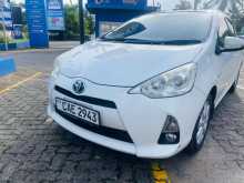 Toyota Aqua S Grade 2014 Car