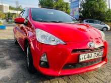 Toyota Aqua S Grade 2014 Car