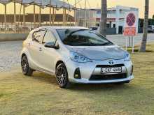 Toyota AQUA S LIMITED 2013 Car