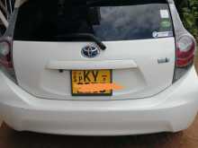 Toyota Aqua S Grade 2013 Car