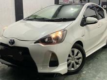 https://riyasewana.com/uploads/toyota-aqua-s-26738036425.jpg
