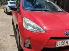 Toyota Aqua S Limited 2012 Car