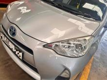 Toyota Aqua S Limited 2015 Car