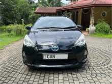https://riyasewana.com/uploads/toyota-aqua-s-2721132122592.jpg