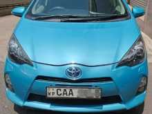 Toyota Aqua S Grade 2012 Car