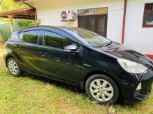 https://riyasewana.com/uploads/toyota-aqua-s-2812394324081.jpg
