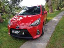 Toyota Aqua S Limited 2012 Car