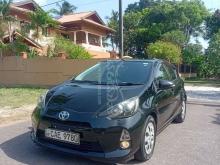 Toyota Aqua S Limited 2014 Car