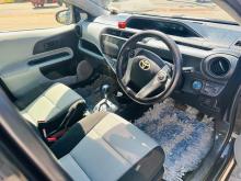 https://riyasewana.com/uploads/toyota-aqua-s-2914403017845.jpg