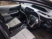 https://riyasewana.com/uploads/toyota-aqua-s-291840264653.jpg