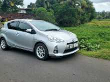 Toyota Aqua S Grade 2014 Car