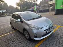 Toyota Aqua S Grade 2013 Car