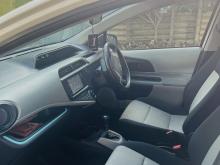 https://riyasewana.com/uploads/toyota-aqua-s-3011360217275.jpg