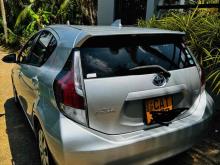 https://riyasewana.com/uploads/toyota-aqua-s-3012334924282.jpg