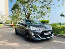 Toyota Aqua S Grade 2017 Car